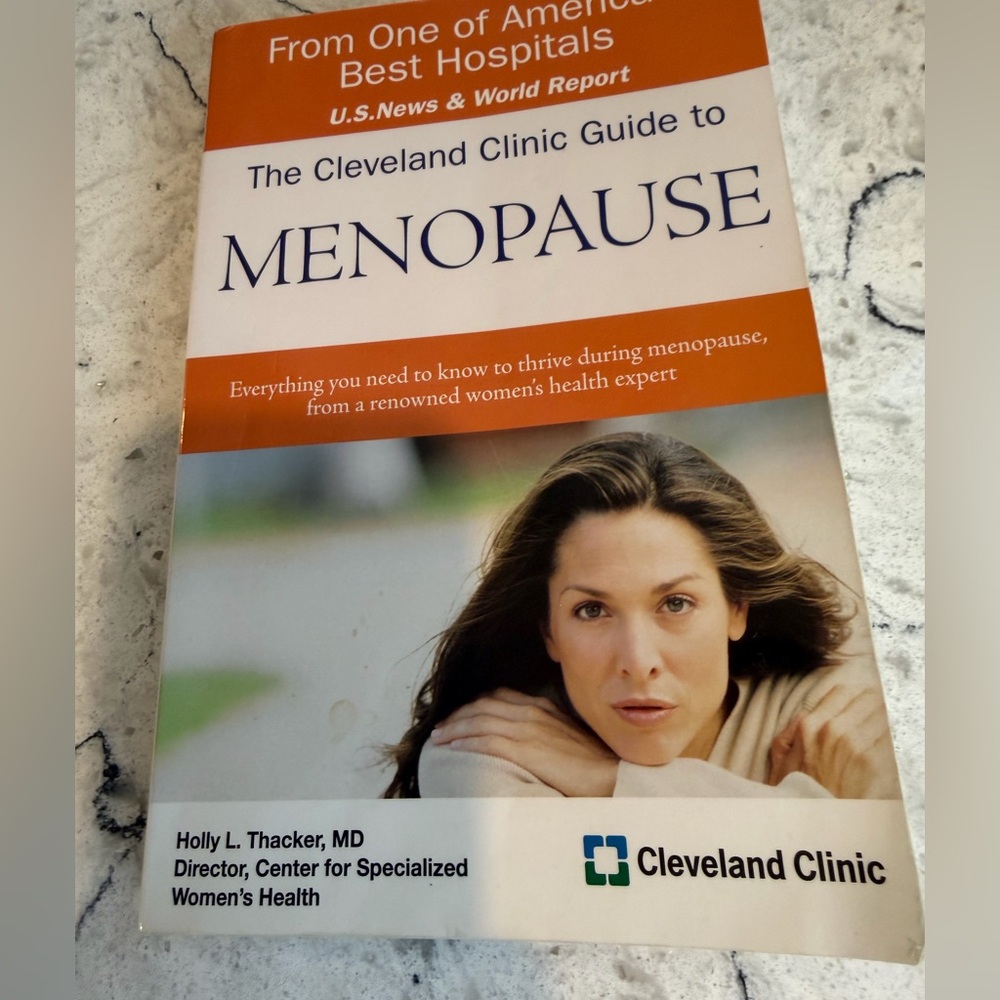 MENOPAUSE BOOK- The Cleveland Guide to Menopause-Healthy Midlife tips- sleep,